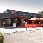 Premier Inn Watford North